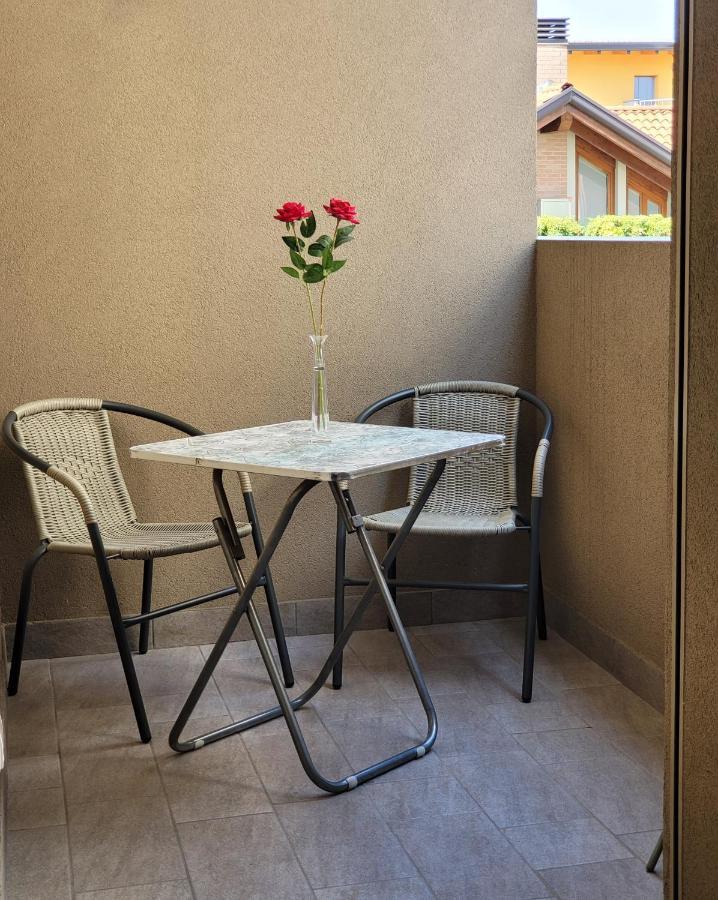 Le Rondini Apartment Barlassina Exterior photo